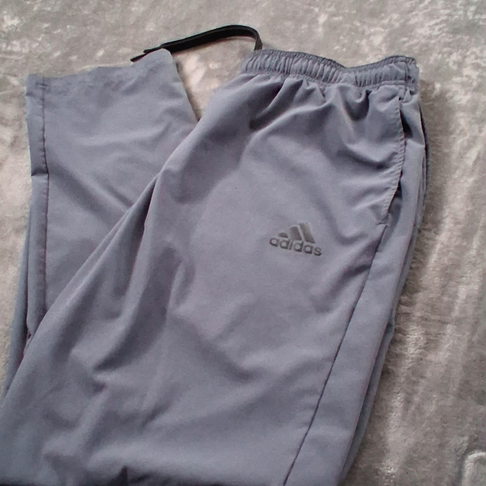 Adidas Men's Light Gray Joggers
